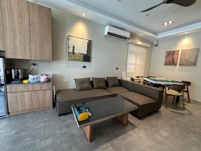 尹居 包棟民宿 Apartment Đảo Tiểu Lưu Cầu Ngoại thất bức ảnh